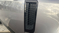 Land Rover Defender 3.0 D250 X-Dynamic SE 110 5dr Auto Diesel Estate